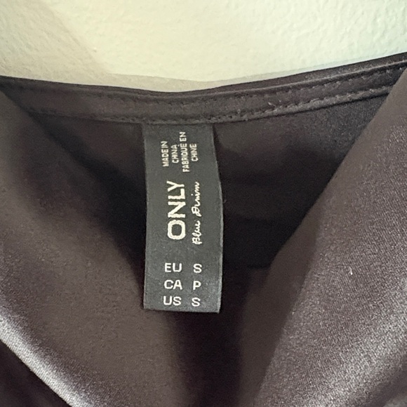 ONLY Black Women's Cami Top - Picture 2 of 5